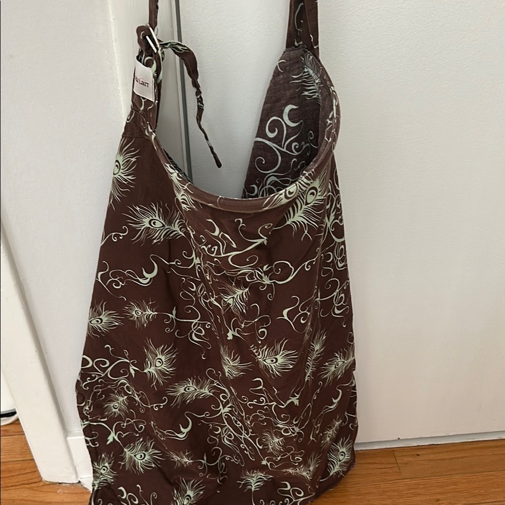 Bebe au Lait Brown Shoulder Bag with Elegant Design